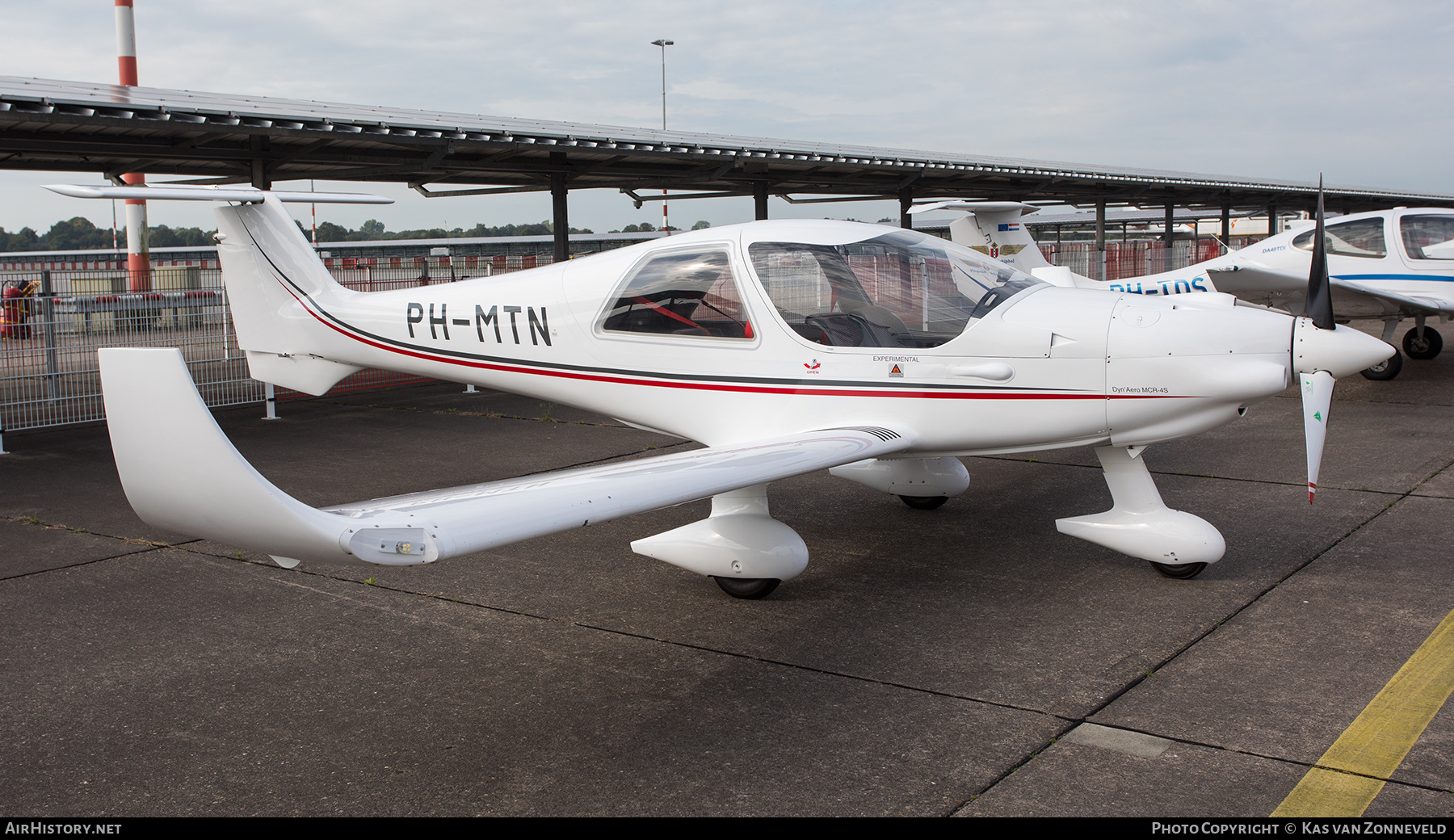 Aircraft Photo of PH-MTN | DynAero MCR-4S 2002 | AirHistory.net #399217
