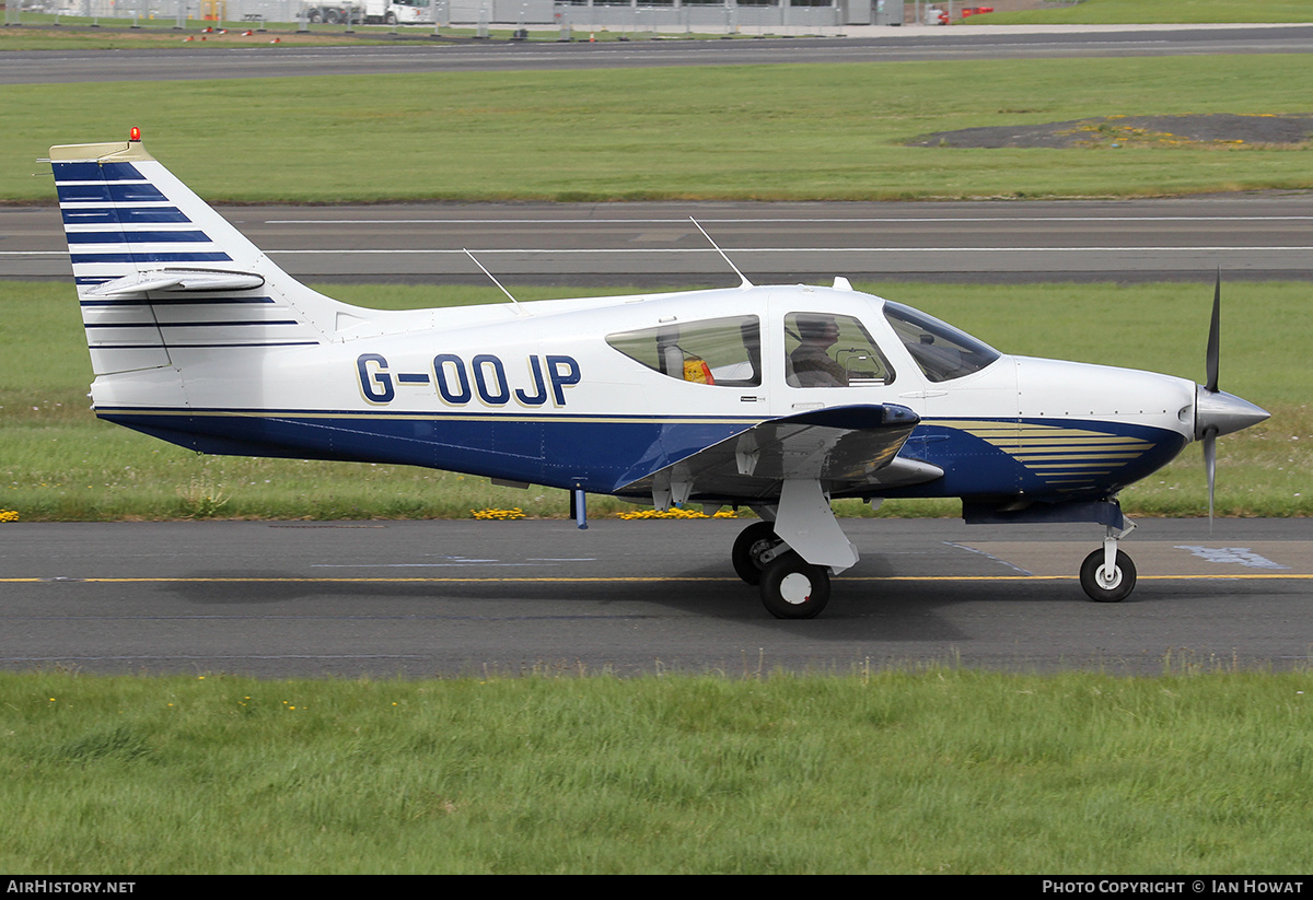 Aircraft Photo of G-OOJP | Commander 114B | AirHistory.net #399274