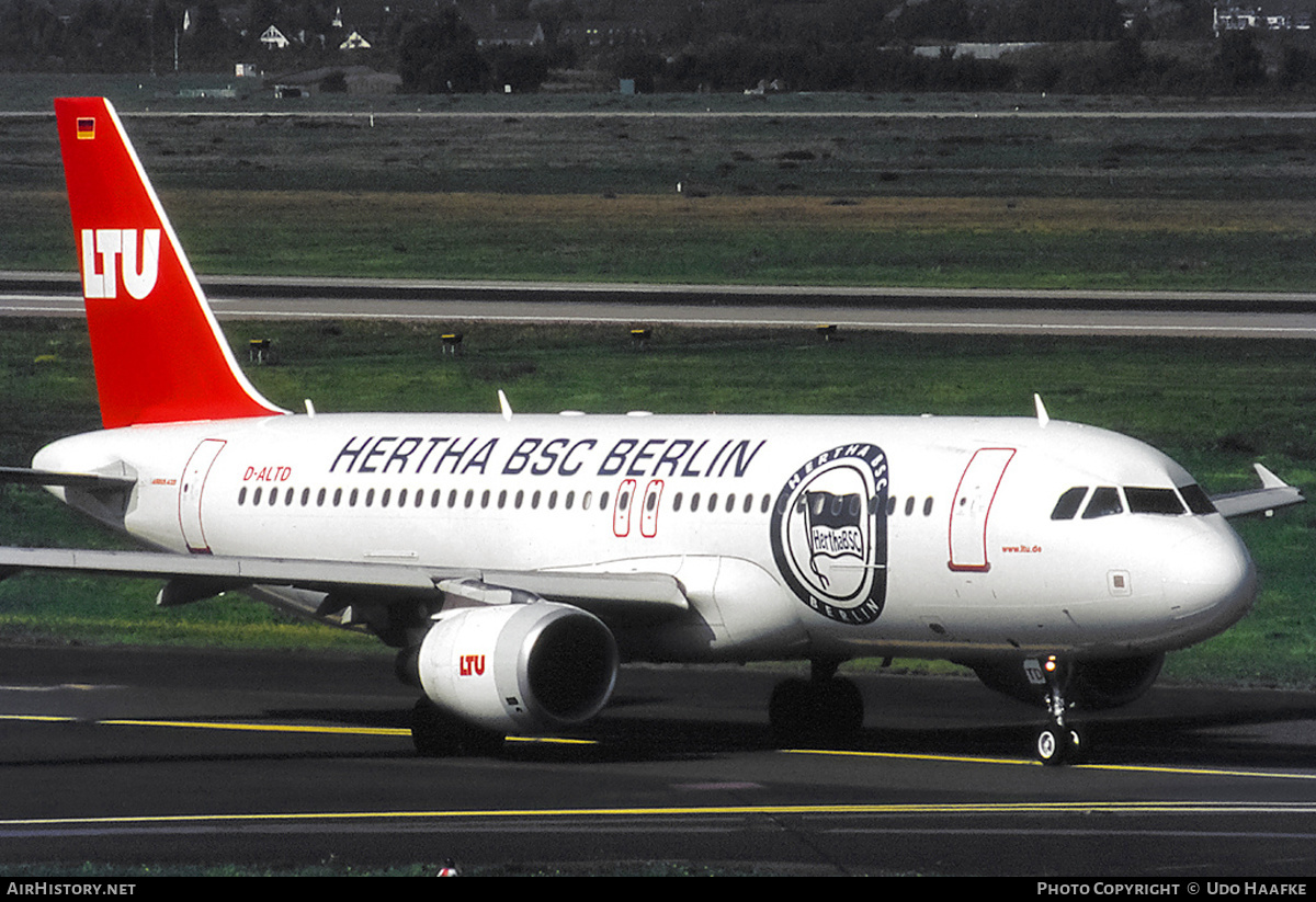 Aircraft Photo of D-ALTD | Airbus A320-214 | LTU - Lufttransport-Unternehmen | AirHistory.net #399289