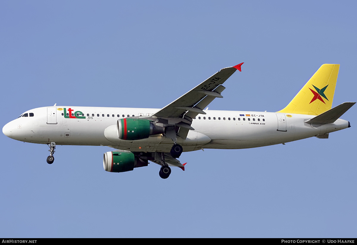 Aircraft Photo of EC-JTA | Airbus A320-212 | LTE International Airways | AirHistory.net #399375