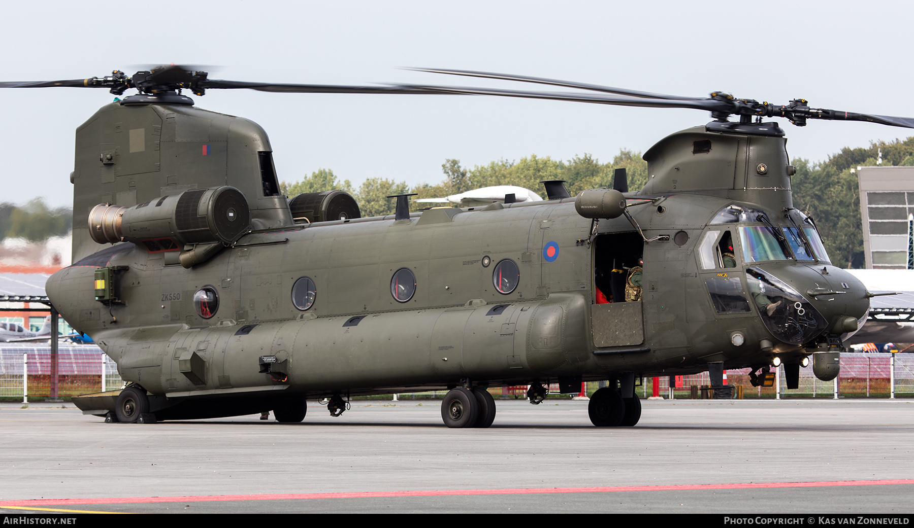 Aircraft Photo of ZK550 | Boeing Chinook HC6 (352) | UK - Air Force | AirHistory.net #399397