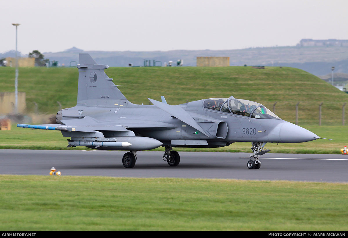 Aircraft Photo of 9820 | Saab JAS 39D Gripen | Czechia - Air Force | AirHistory.net #399486