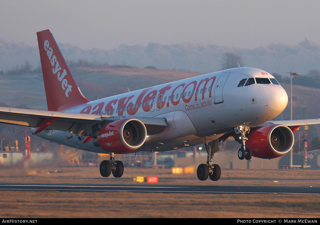 Aircraft Photo of G-EZBW | Airbus A319-111 | EasyJet | AirHistory.net #399509