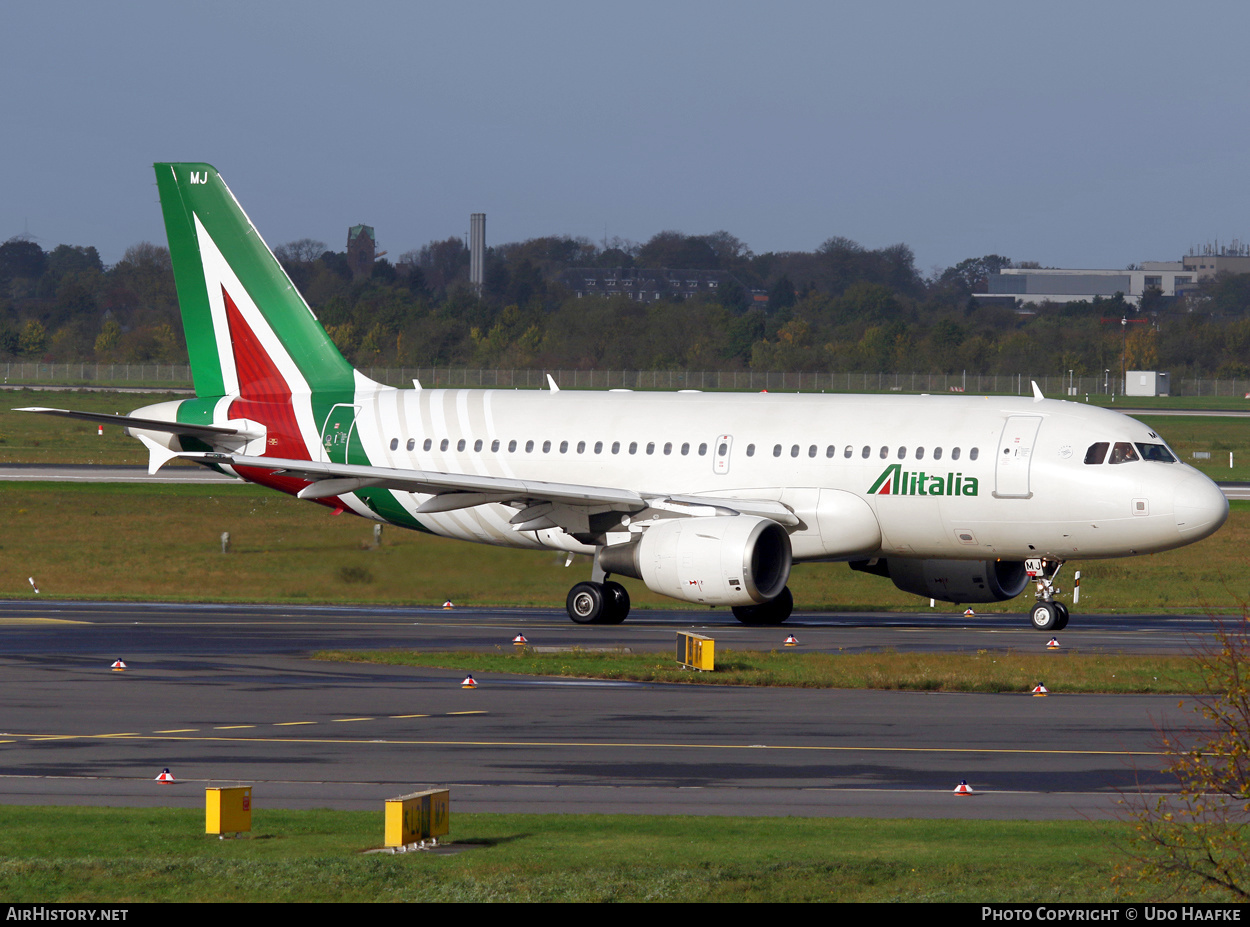 Aircraft Photo of EI-IMJ | Airbus A319-112 | Alitalia | AirHistory.net #399550