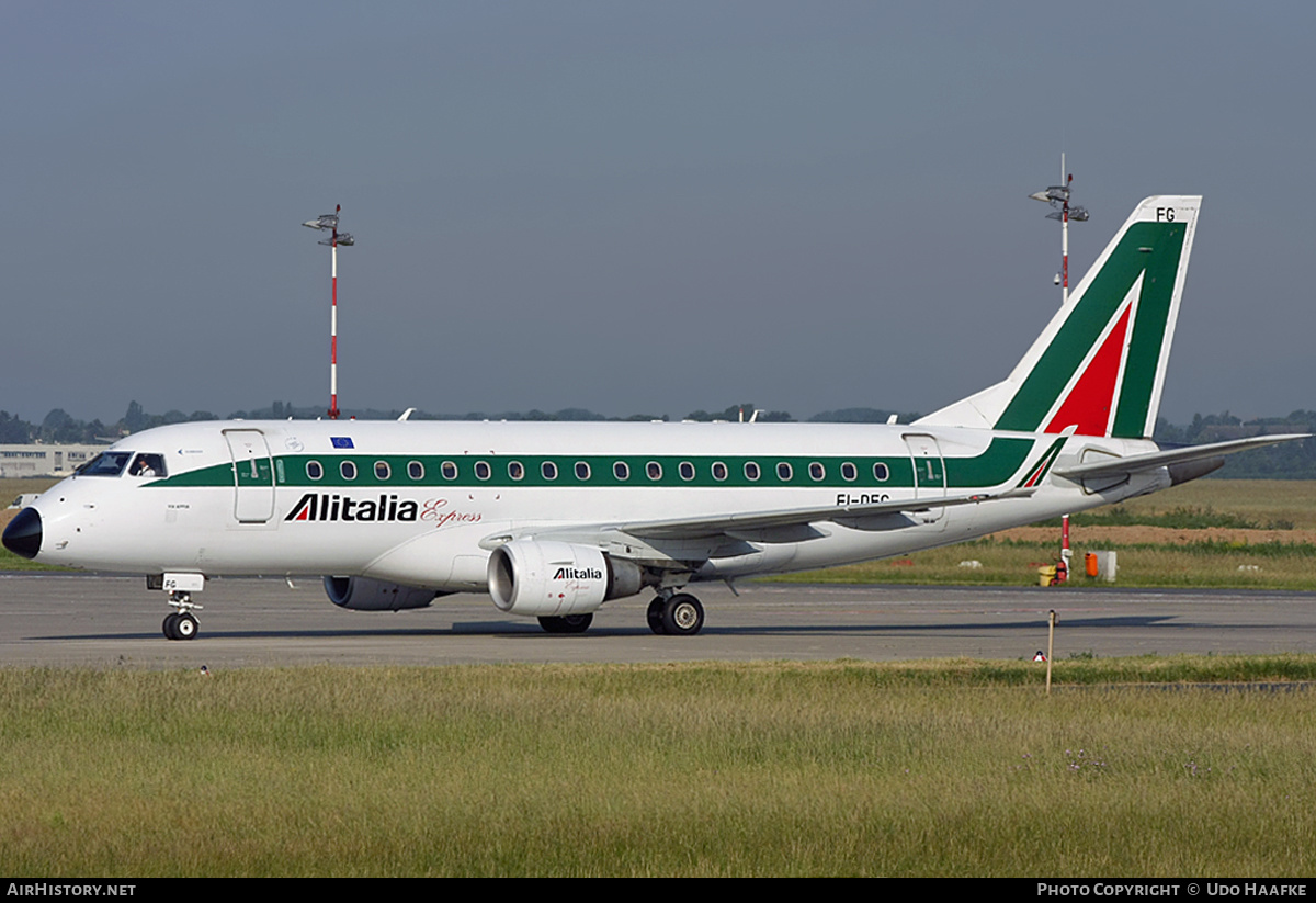 Aircraft Photo of EI-DFG | Embraer 170LR (ERJ-170-100LR) | Alitalia Express | AirHistory.net #399556