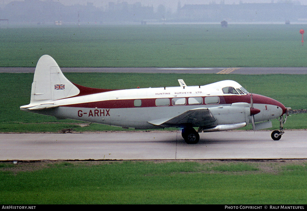 Aircraft Photo of G-ARHX | De Havilland D.H. 104 Dove 8 | Hunting Surveys | AirHistory.net #399559