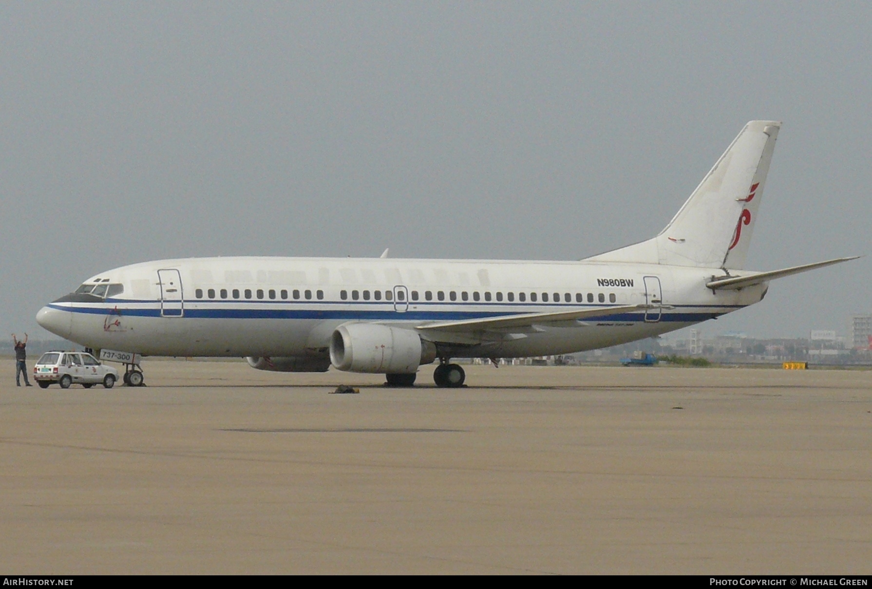 Aircraft Photo of N980BW | Boeing 737-3J6 | AirHistory.net #399657