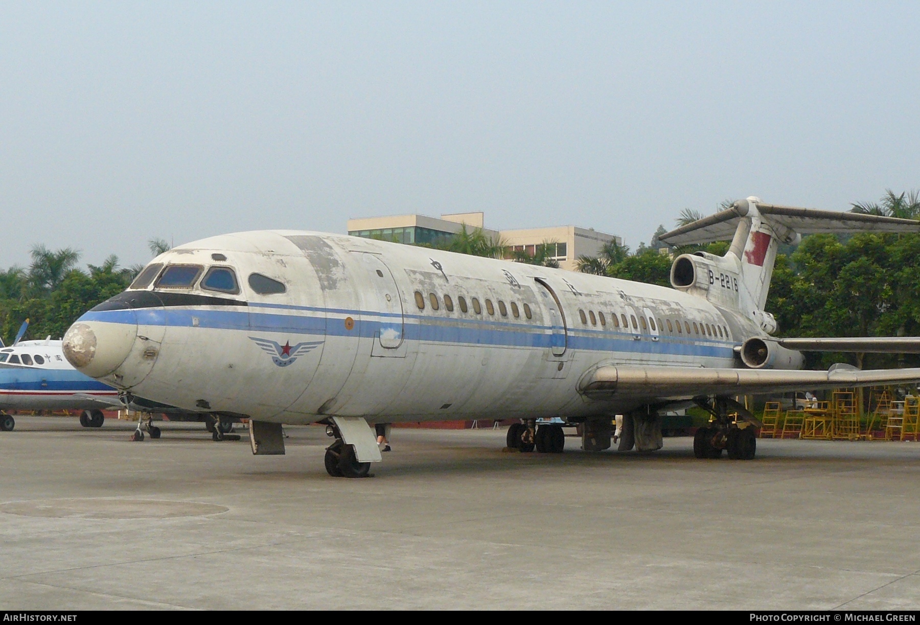 Aircraft Photo of B-2216 | Hawker Siddeley HS-121 Trident 2E | CAAC - Civil Aviation Administration of China | AirHistory.net #399721