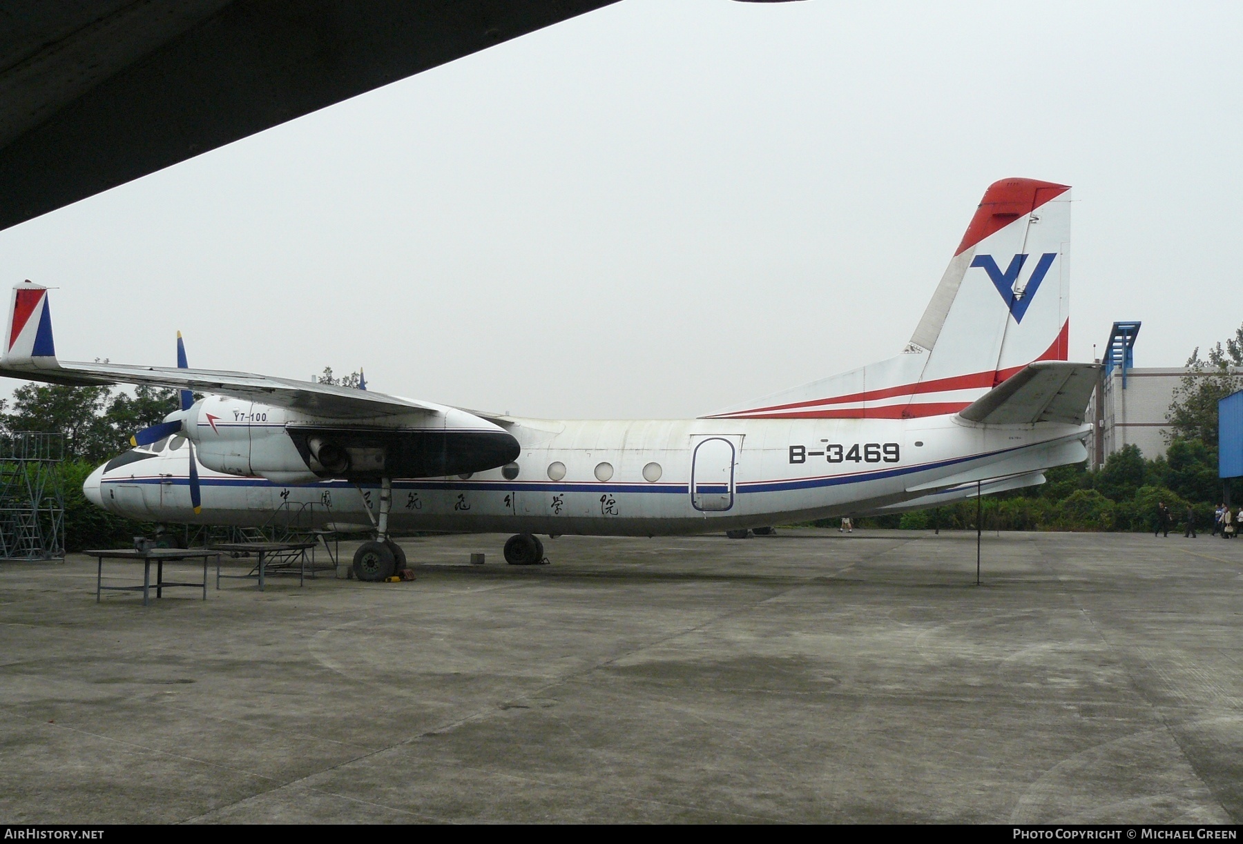 Aircraft Photo of B-3469 | Xian Y7-100 | Civil Aviation Flight University of China - CAFUC | AirHistory.net #399741