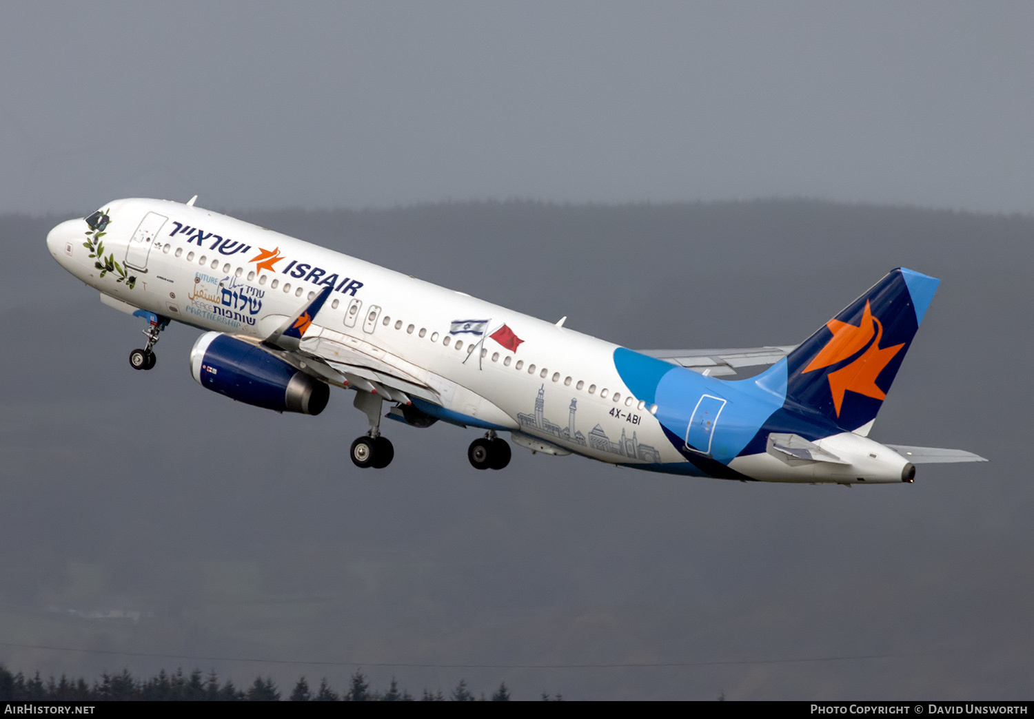 Aircraft Photo of 4X-ABI | Airbus A320-232 | Israir | AirHistory.net #399745