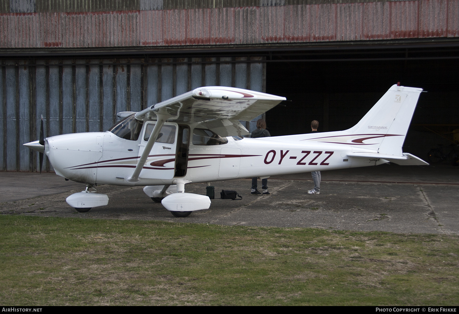 Aircraft Photo of OY-ZZZ | Cessna 172S Skyhawk | AirHistory.net #399765