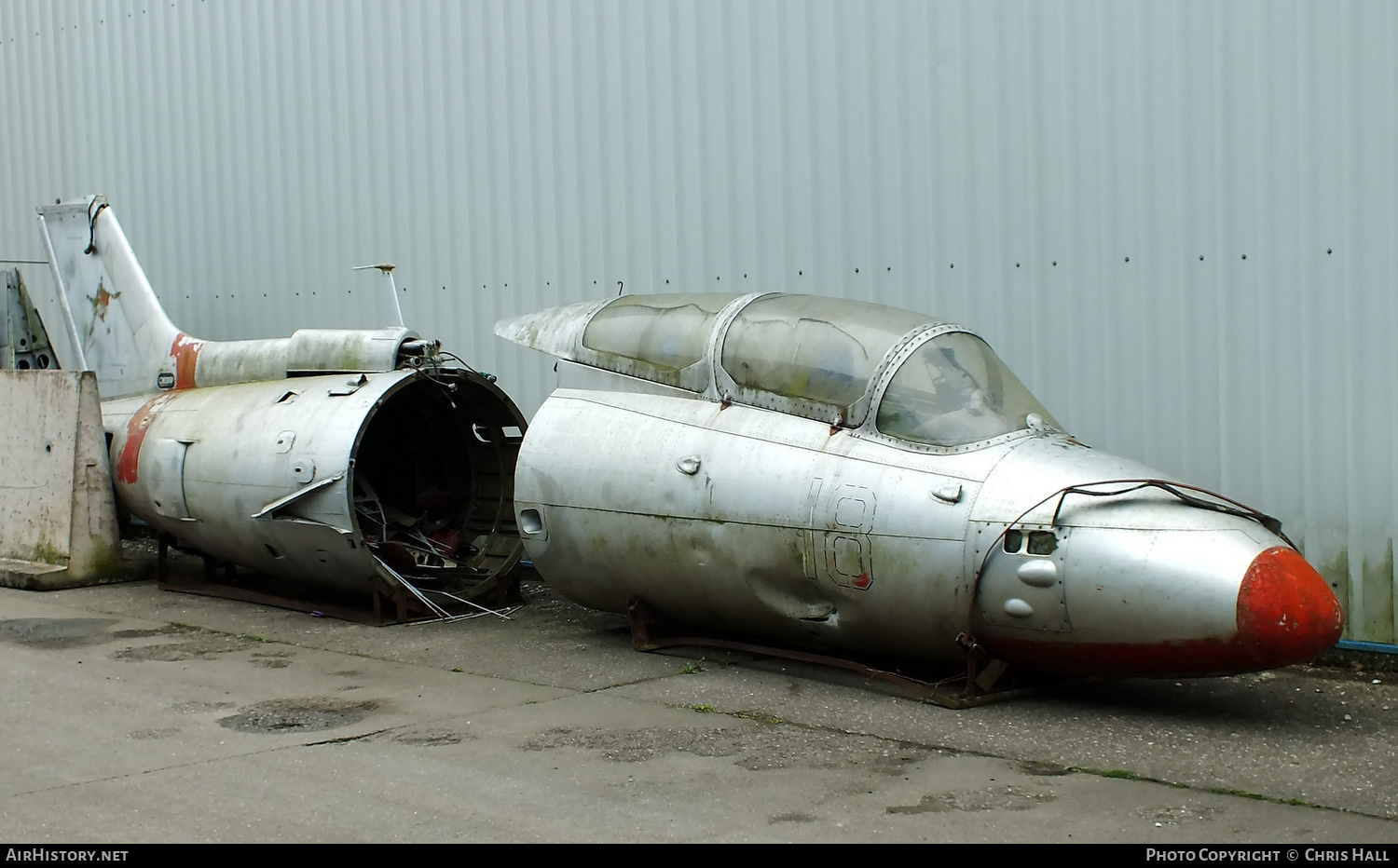 Aircraft Photo of 18 red | Aero L-29 Delfin | AirHistory.net #399788