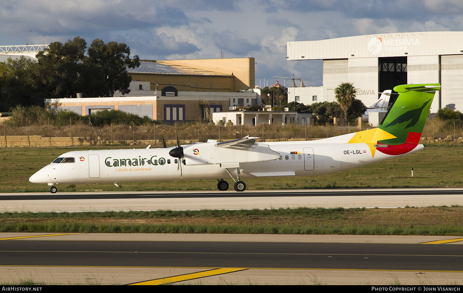Aircraft Photo of OE-LGL | Bombardier DHC-8-402 Dash 8 | Camair-Co | AirHistory.net #399835