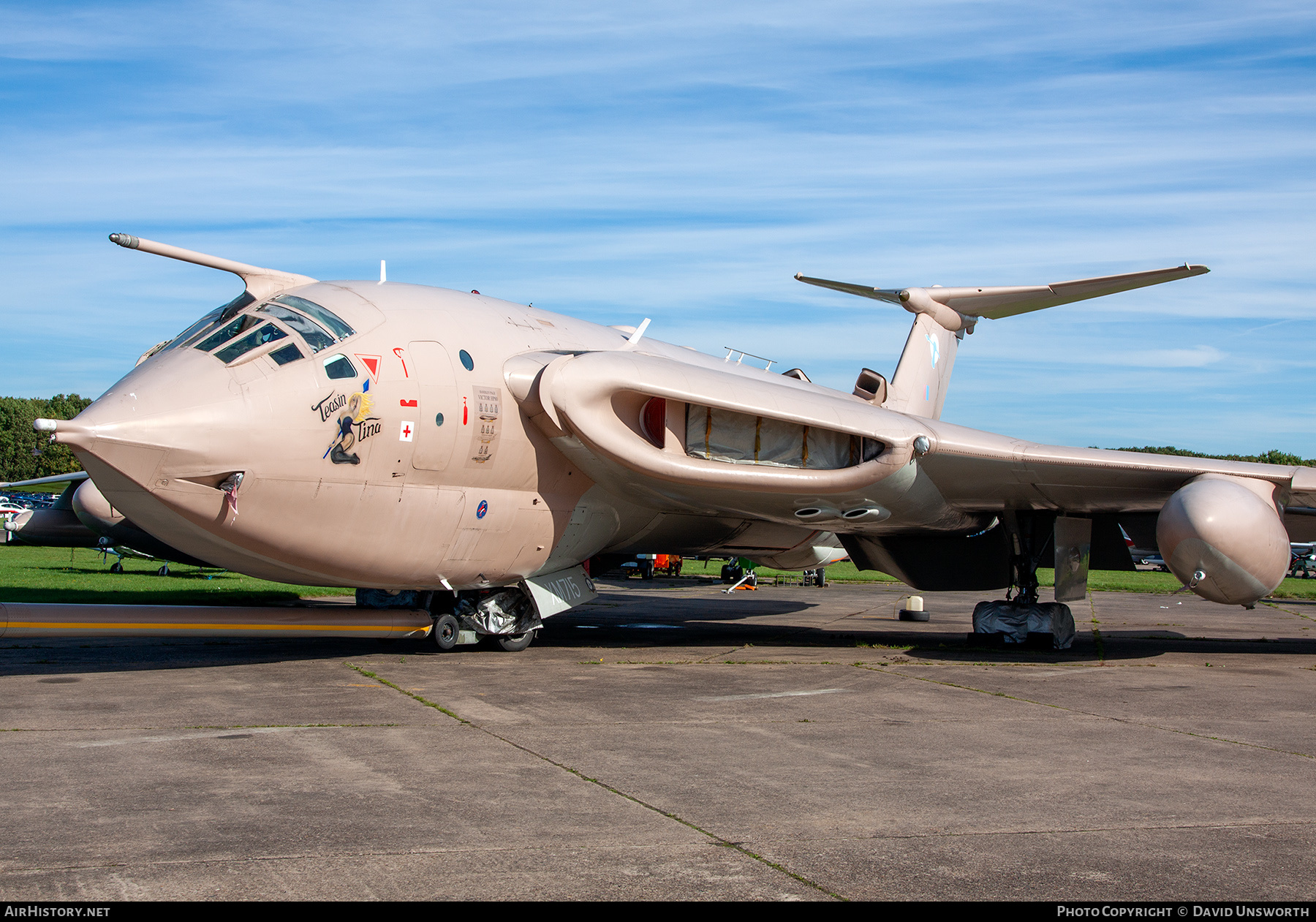 Aircraft Photo of XM715 | Handley Page HP-80 Victor K2 | UK - Air Force | AirHistory.net #399889