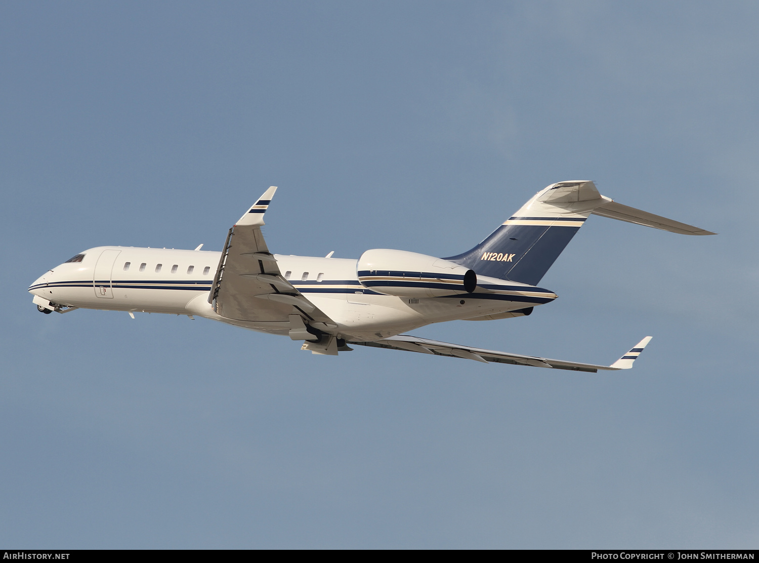 Aircraft Photo of N120AK | Bombardier Global Express (BD-700-1A10) | AirHistory.net #399930