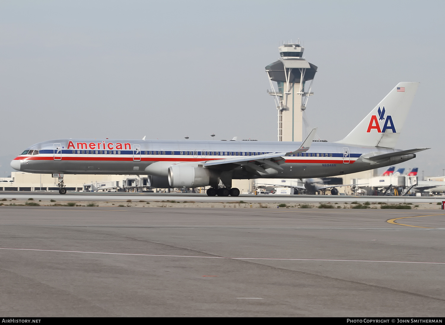 Aircraft Photo of N694AN | Boeing 757-223 | American Airlines | AirHistory.net #399935