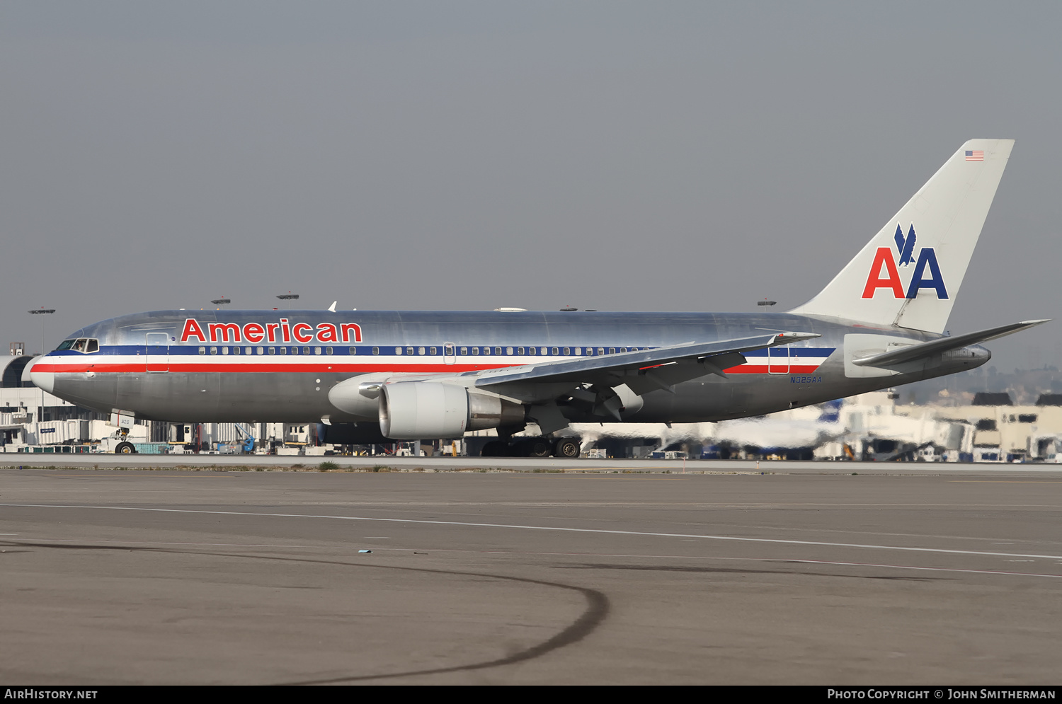Aircraft Photo of N325AA | Boeing 767-223/ER | American Airlines | AirHistory.net #399953