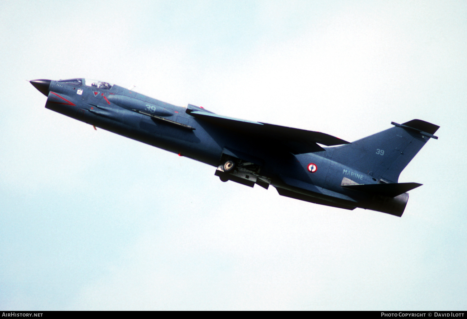 Aircraft Photo of 39 | Vought F-8P Crusader | France - Navy | AirHistory.net #400042