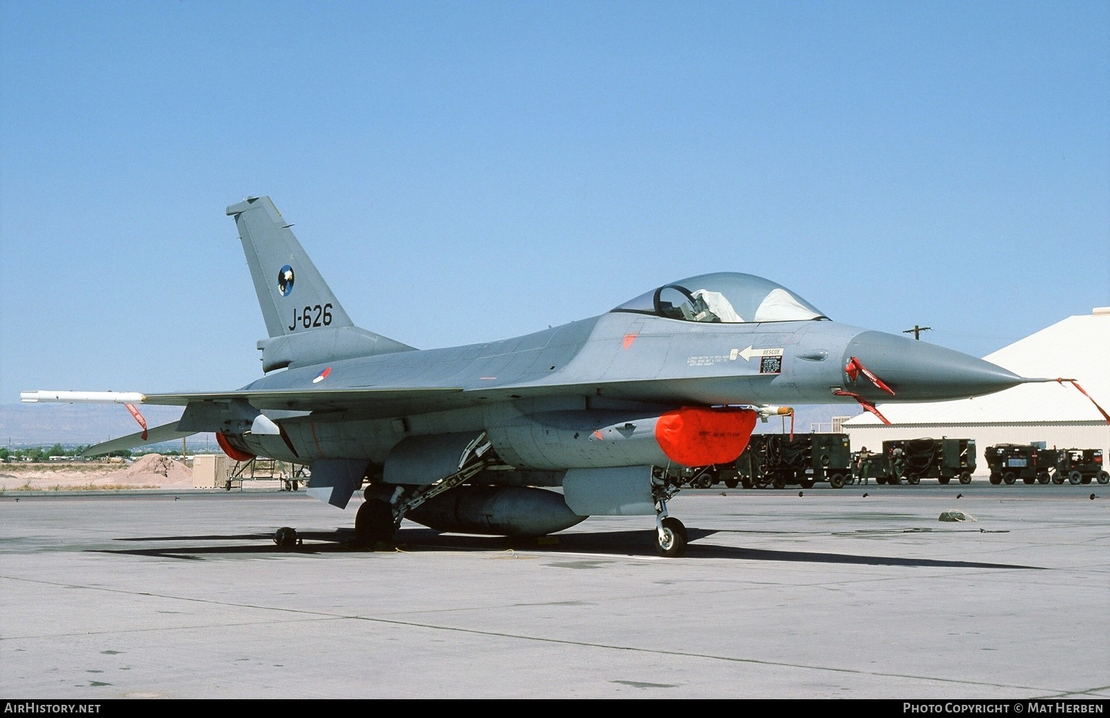 Aircraft Photo of J-626 | General Dynamics F-16A Fighting Falcon | Netherlands - Air Force | AirHistory.net #400044