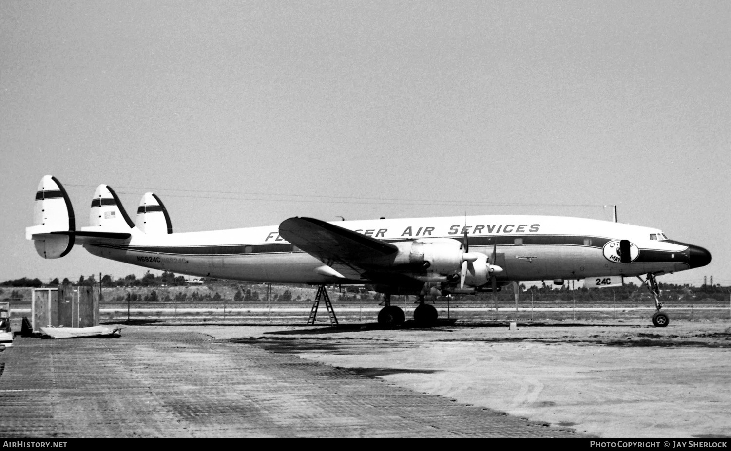 Aircraft Photo of N6924C | Lockheed L-1049H Super Constellation | Flying Tiger Air Services | AirHistory.net #400129