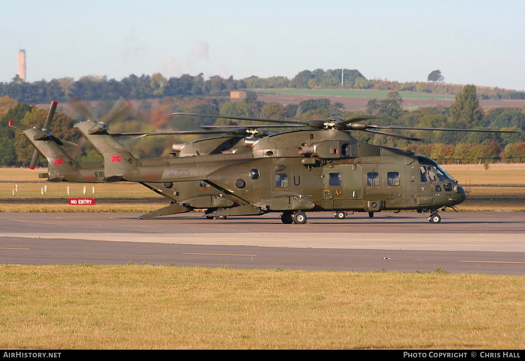 Aircraft Photo of ZJ136 | EHI EH101-411 Merlin HC3 | UK - Air Force | AirHistory.net #400148
