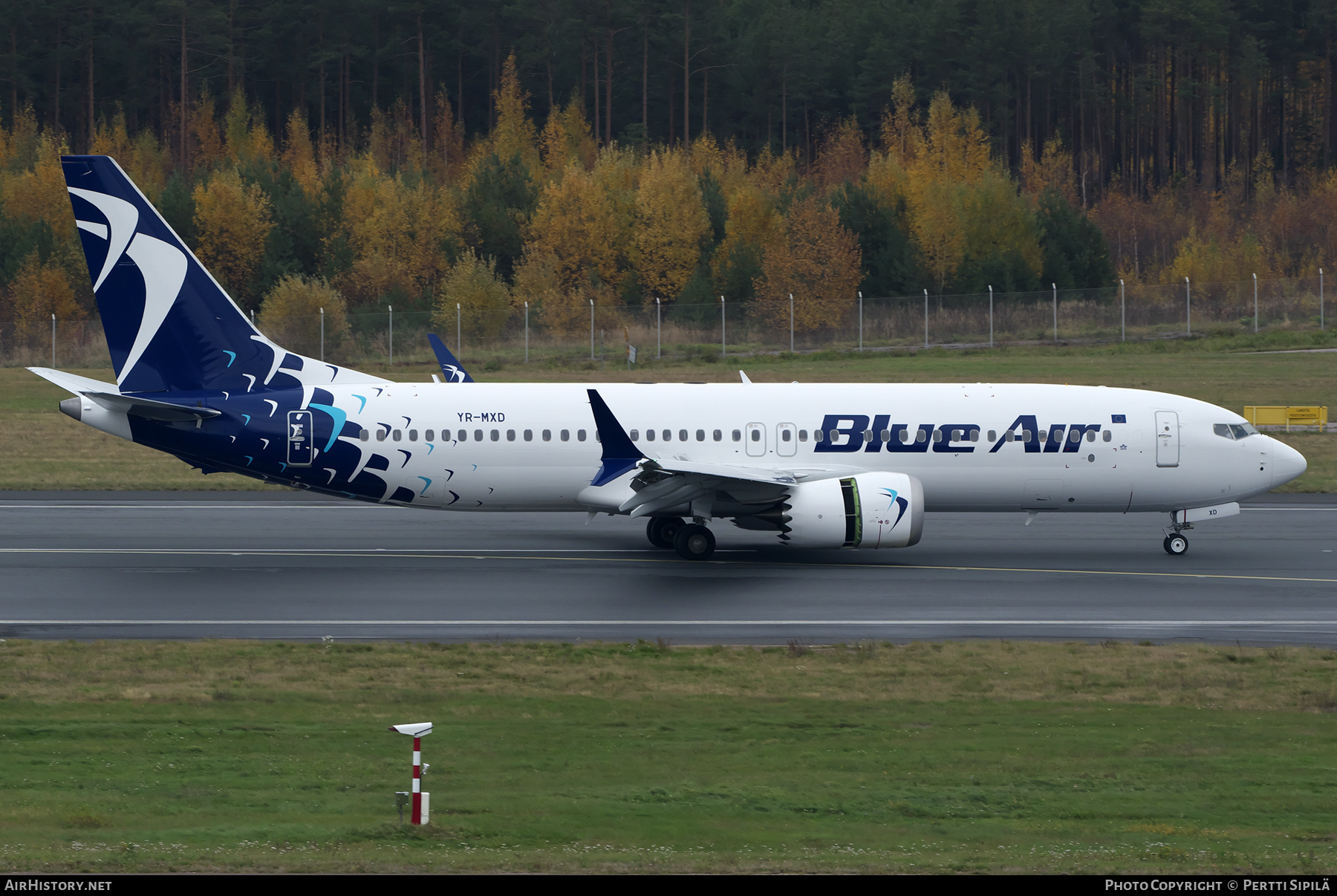 Aircraft Photo of YR-MXD | Boeing 737-8 Max 8 | Blue Air | AirHistory.net #400149