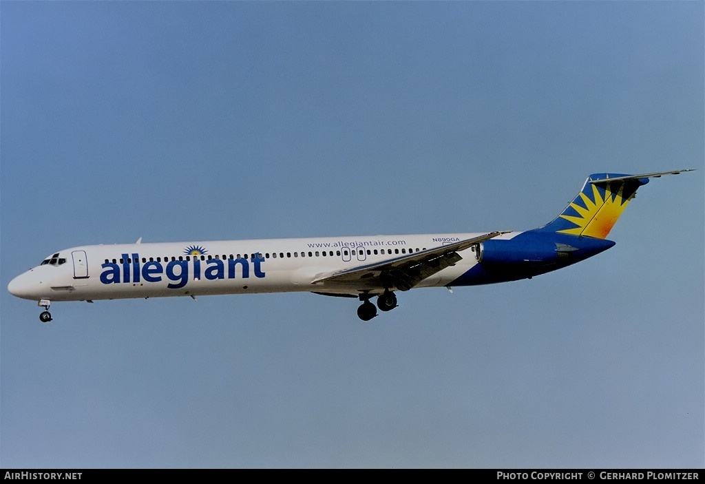 Aircraft Photo of N890GA | McDonnell Douglas MD-82 (DC-9-82) | Allegiant Air | AirHistory.net #400246