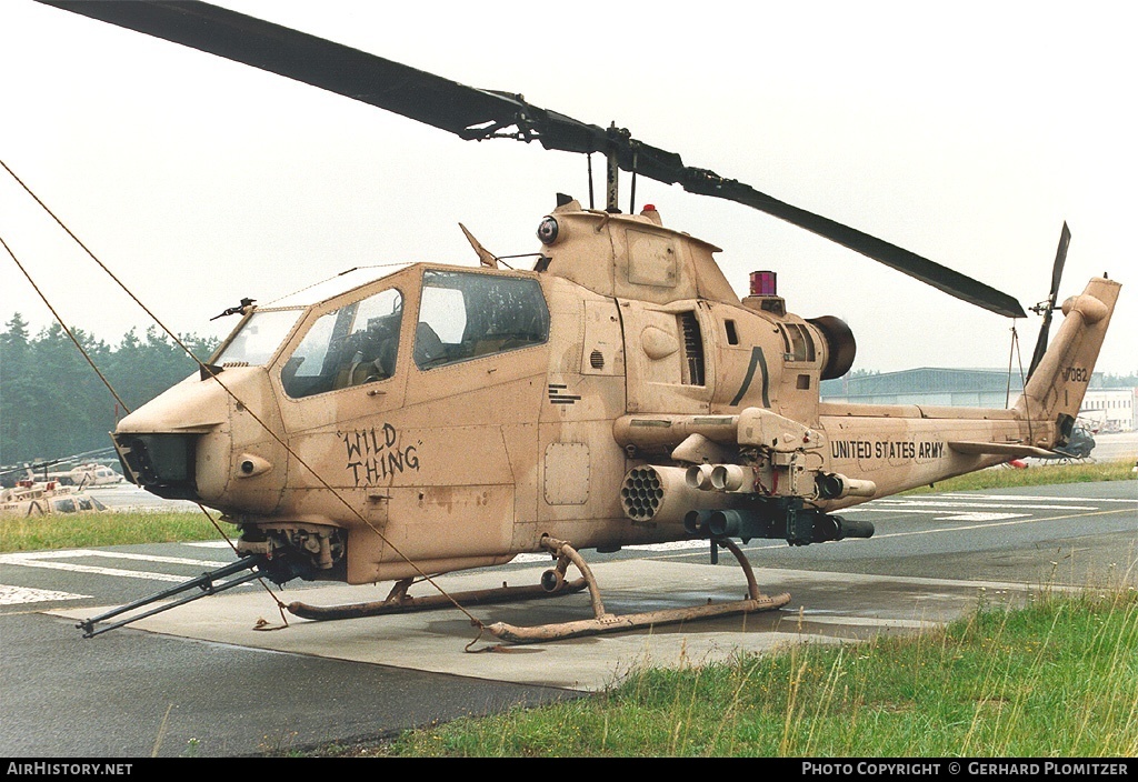 Aircraft Photo of 68-17082 / 17082 | Bell AH-1F Cobra (209) | USA - Army | AirHistory.net #400247