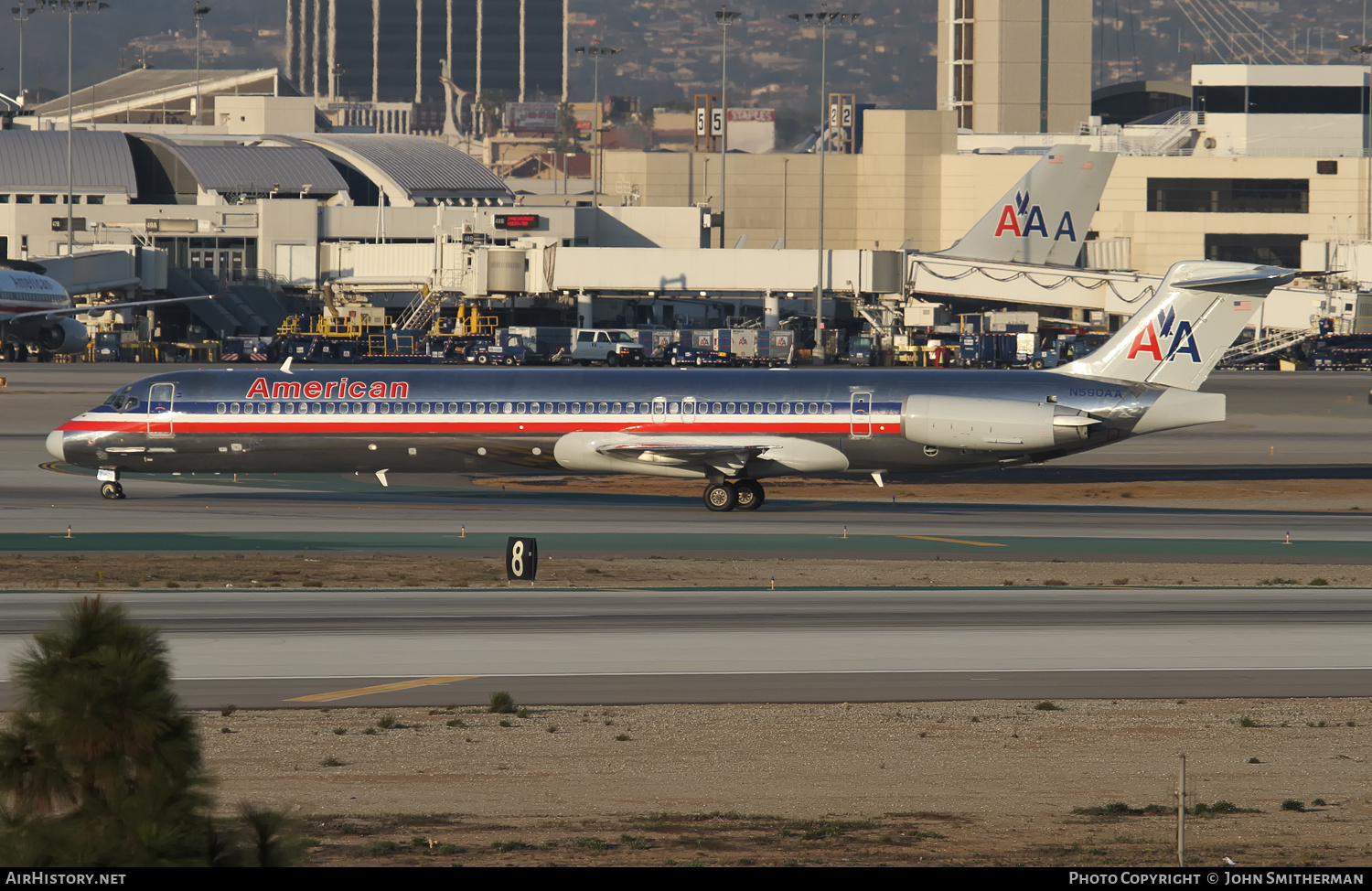 Aircraft Photo of N590AA | McDonnell Douglas MD-83 (DC-9-83) | American Airlines | AirHistory.net #400460