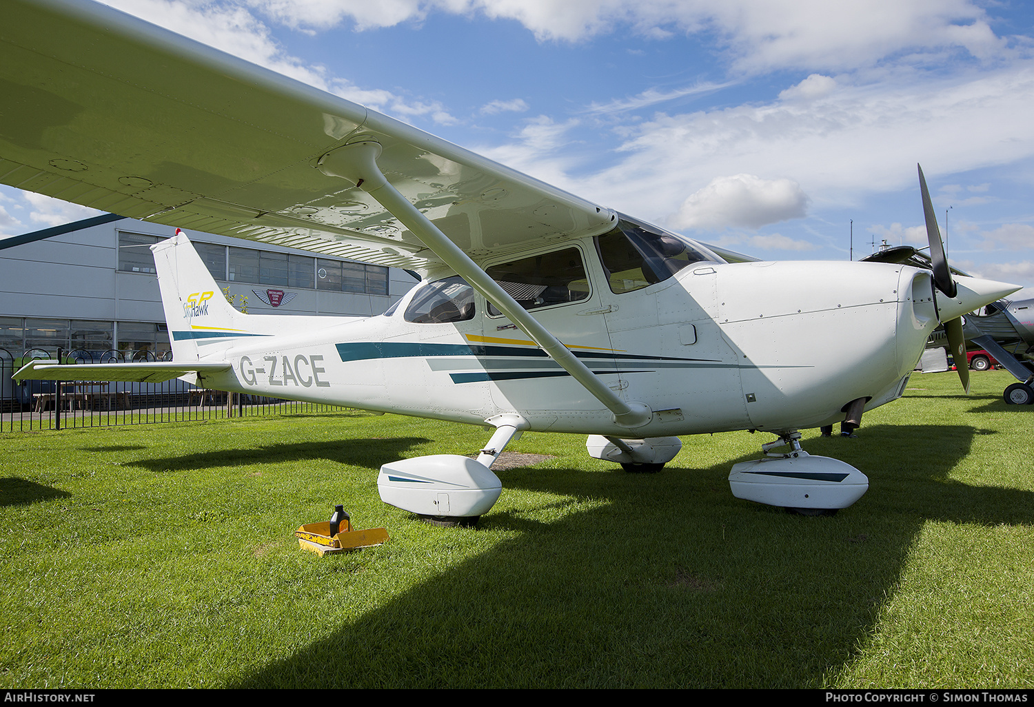 Aircraft Photo of G-ZACE | Cessna 172S Skyhawk SP | AirHistory.net #400542