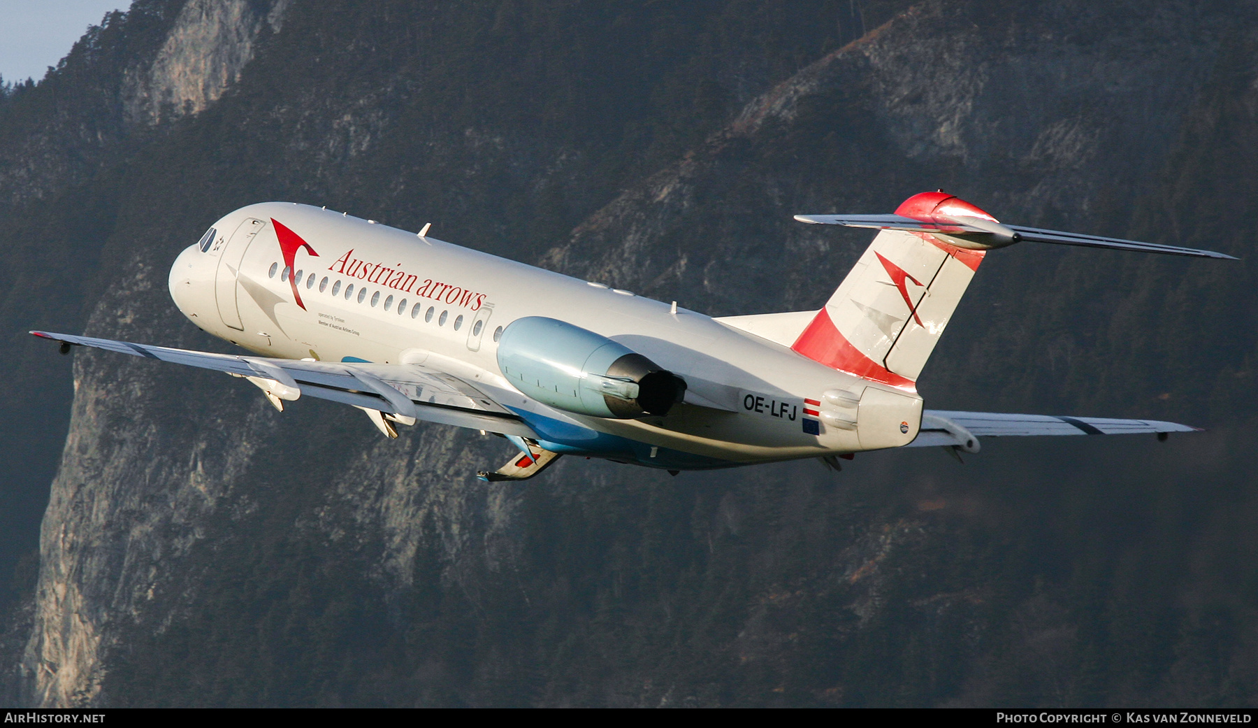 Aircraft Photo of OE-LFJ | Fokker 70 (F28-0070) | Austrian Arrows | AirHistory.net #400558