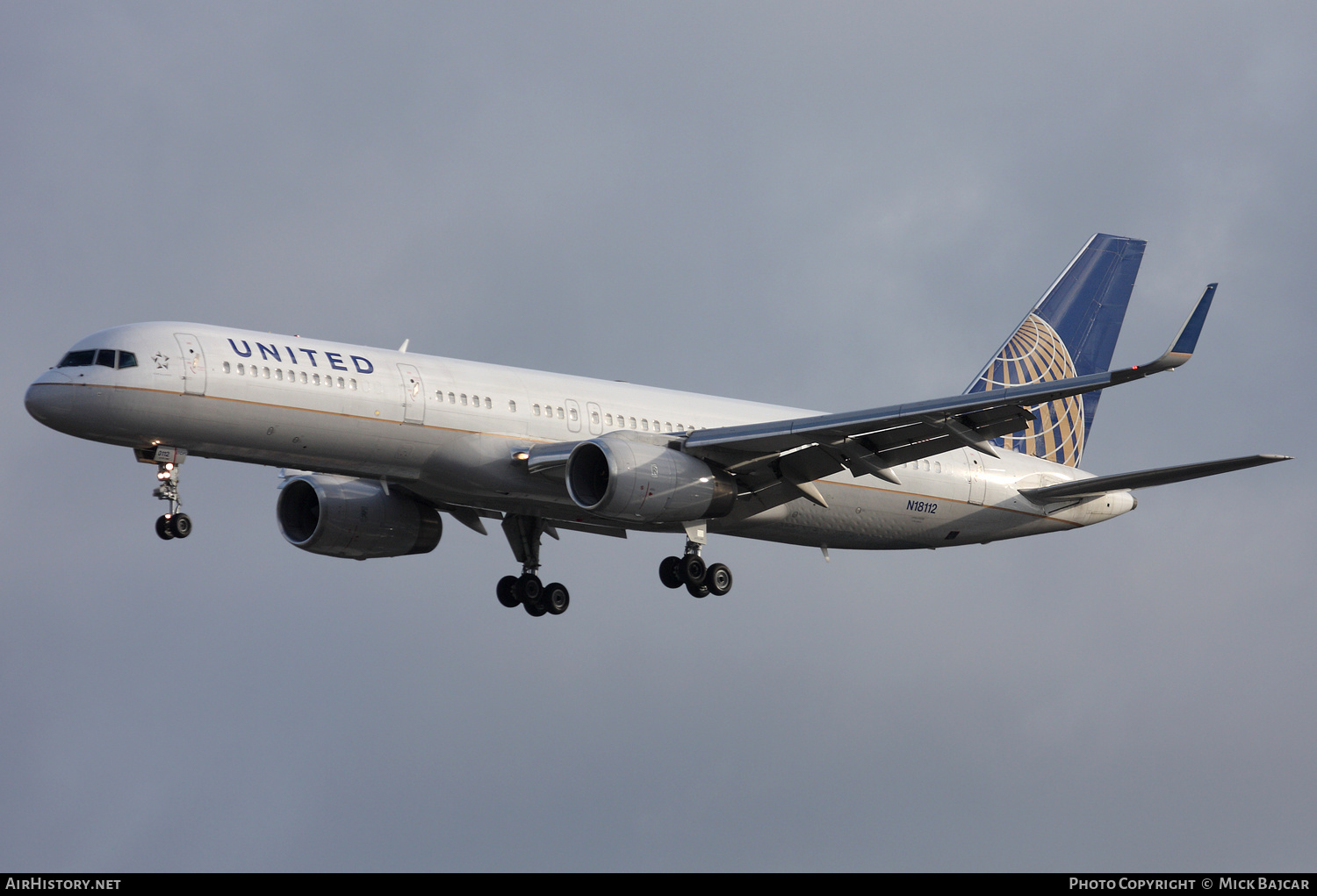 Aircraft Photo of N18112 | Boeing 757-224 | United Airlines | AirHistory.net #400626
