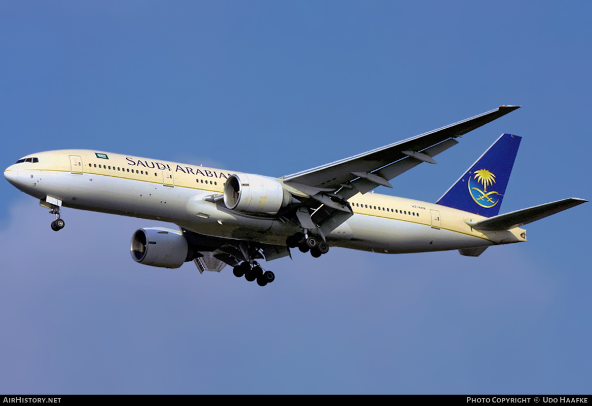 Aircraft Photo of HZ-AKB | Boeing 777-268/ER | Saudi Arabian Airlines | AirHistory.net #400665