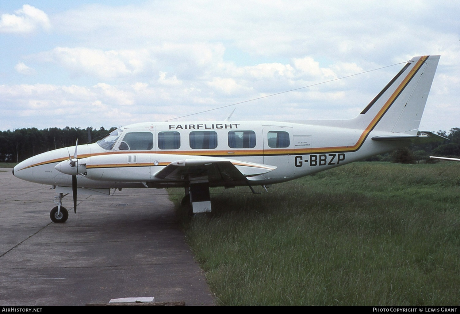 Aircraft Photo of G-BBZP | Piper PA-31-350 Navajo Chieftain | Fairflight Charters | AirHistory.net #400751