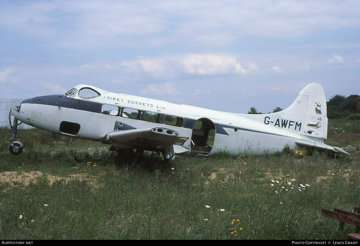 Aircraft Photo of G-AWFM | De Havilland D.H. 104 Dove 6 | Fairey Surveys | AirHistory.net #400756