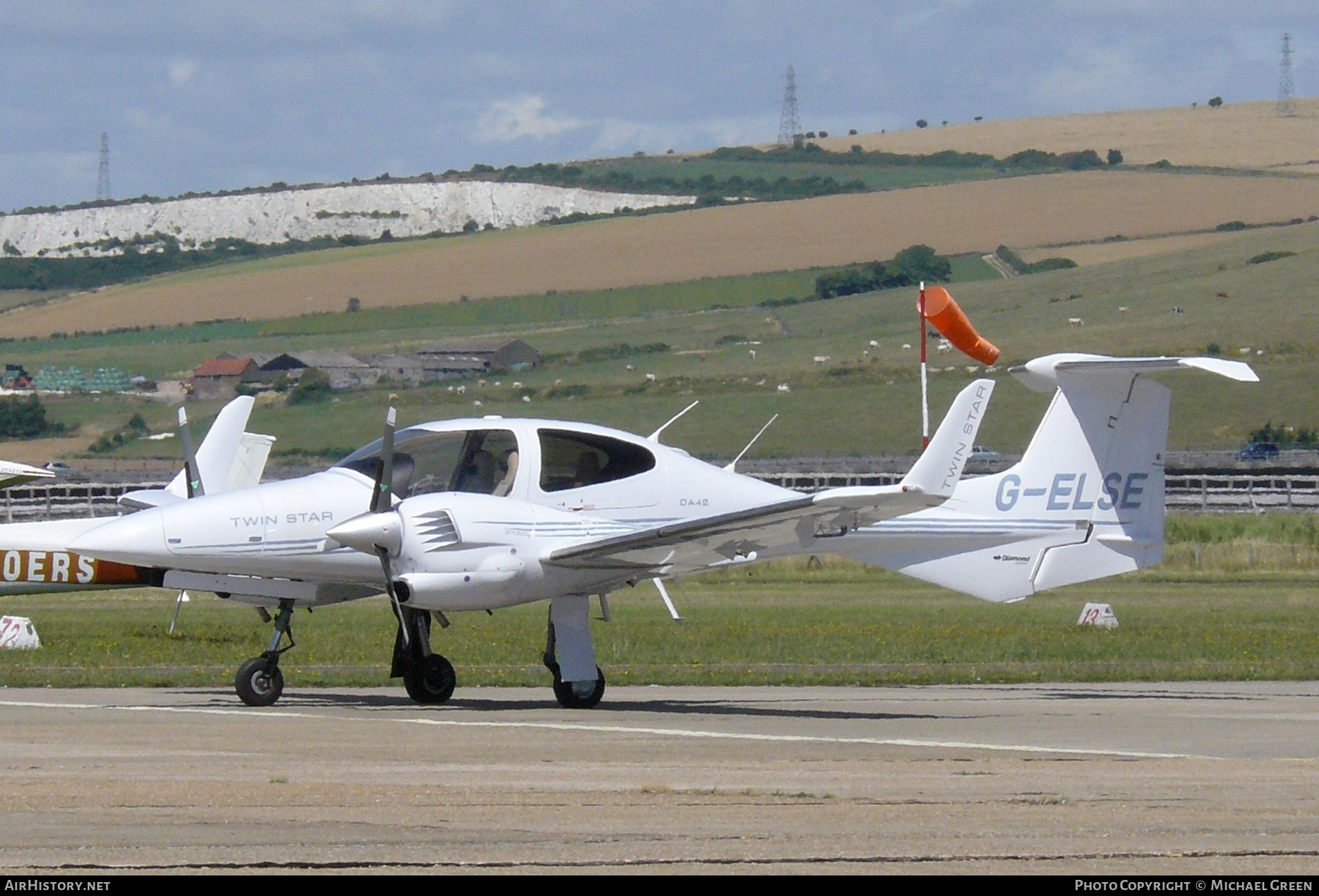 Aircraft Photo of G-ELSE | Diamond DA42 Twin Star | AirHistory.net #400781