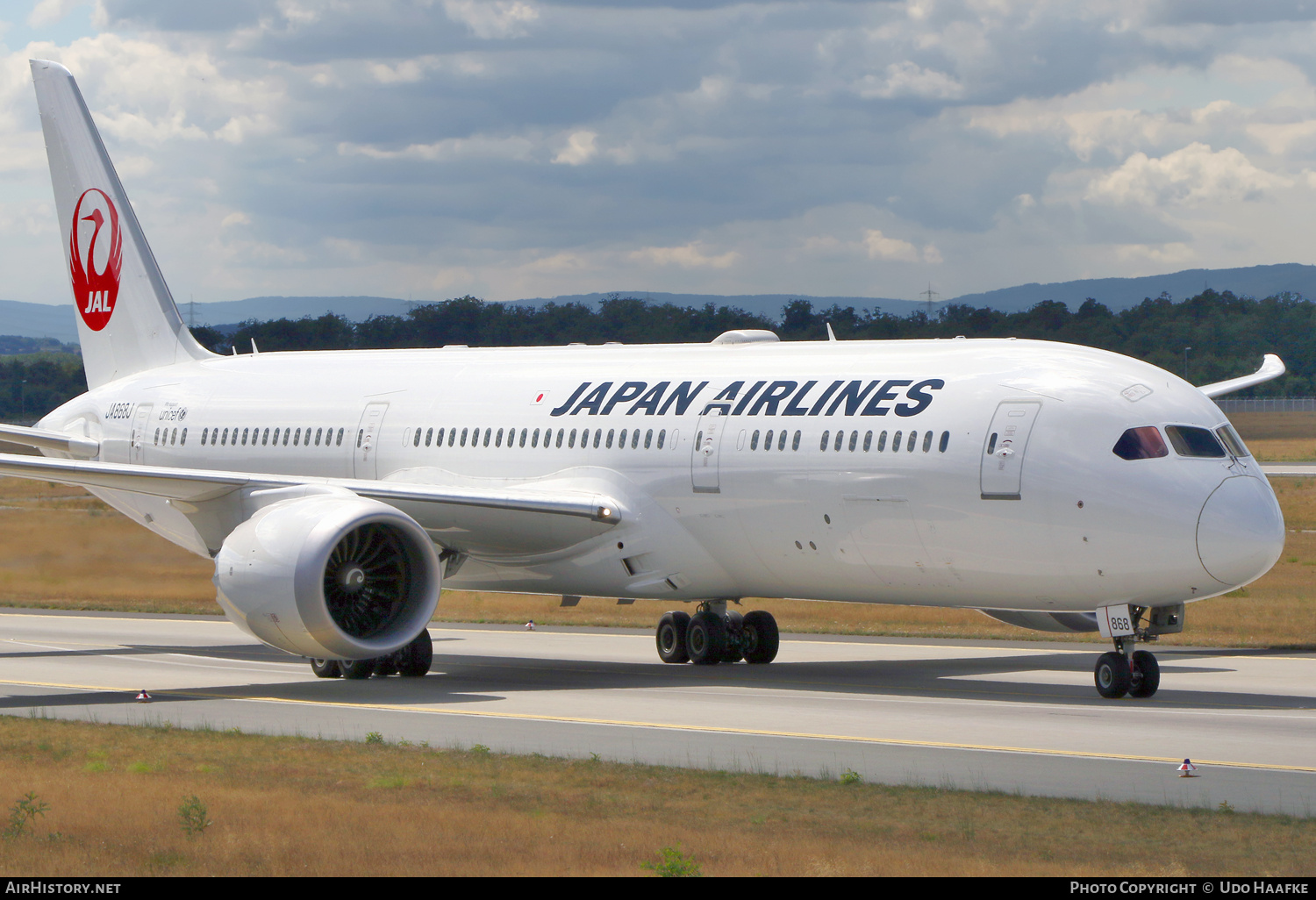 Aircraft Photo of JA868J | Boeing 787-9 Dreamliner | Japan Airlines - JAL | AirHistory.net #400784