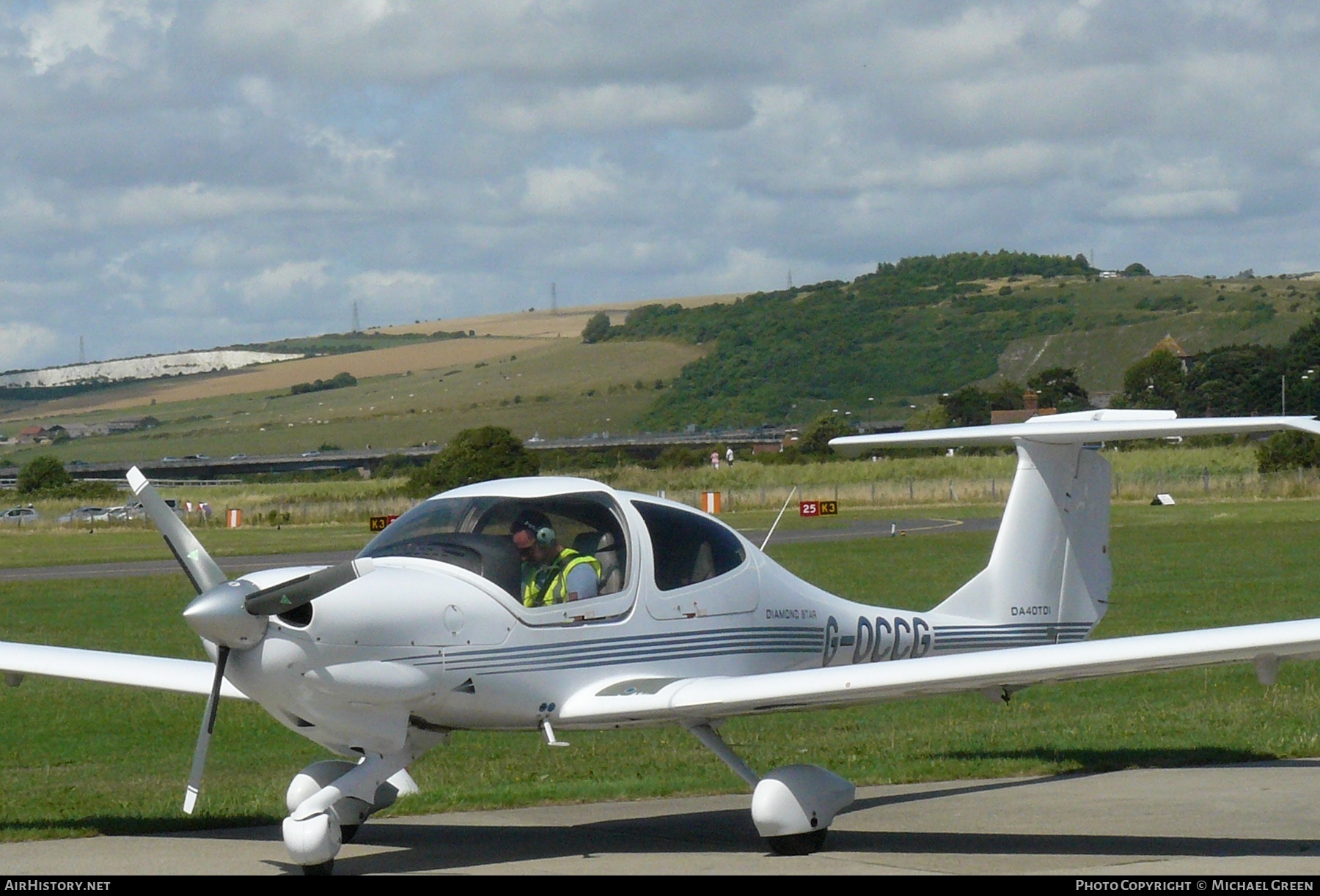 Aircraft Photo of G-OCCG | Diamond DA40D Diamond Star TDI | AirHistory.net #400809