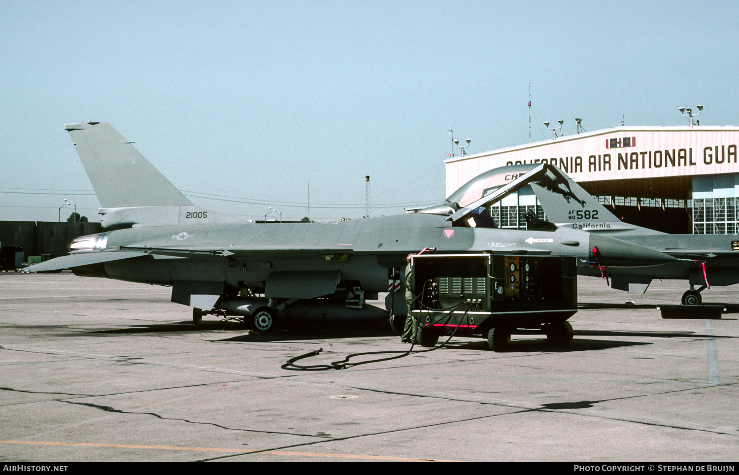 Aircraft Photo of 82-1005 / 21005 | General Dynamics F-16A Fighting Falcon | USA - Air Force | AirHistory.net #400889