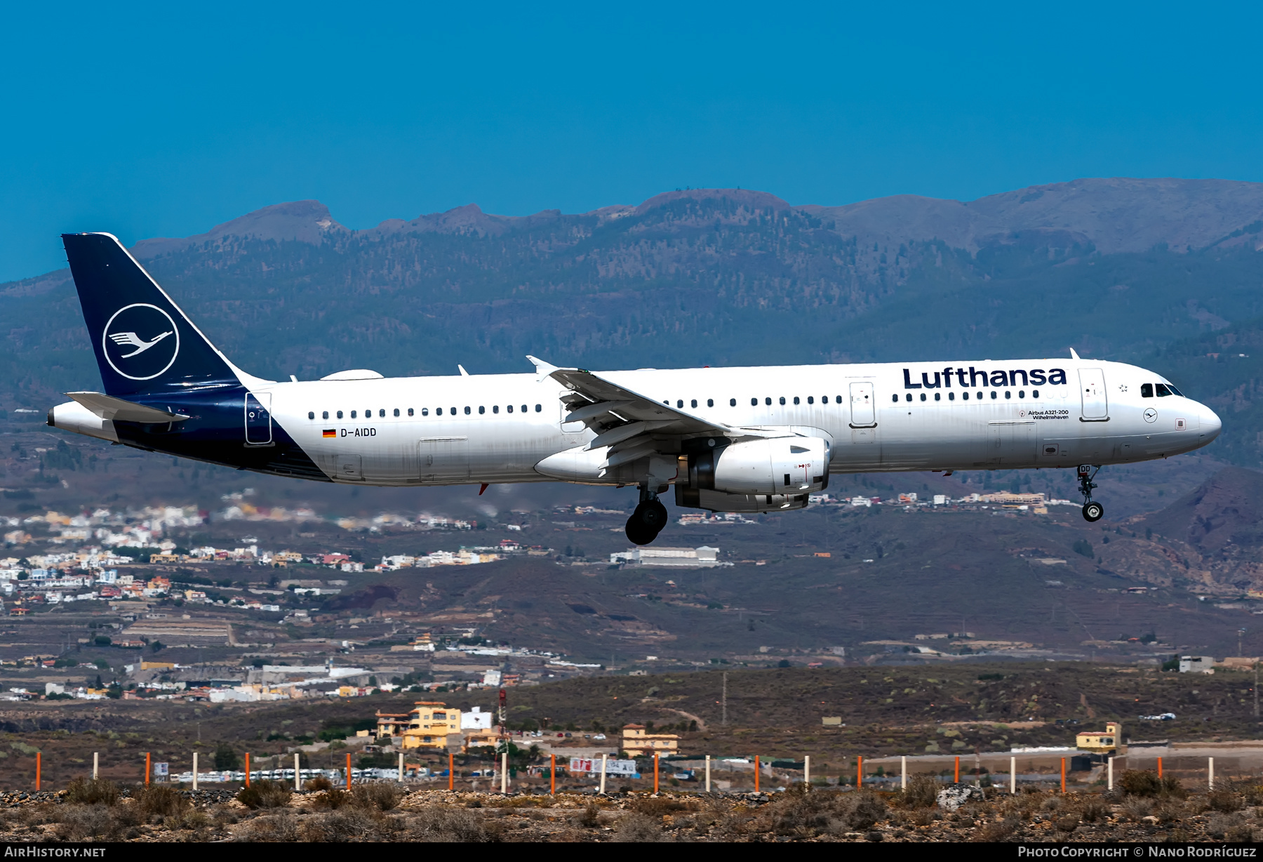 Aircraft Photo of D-AIDD | Airbus A321-231 | Lufthansa | AirHistory.net #400895