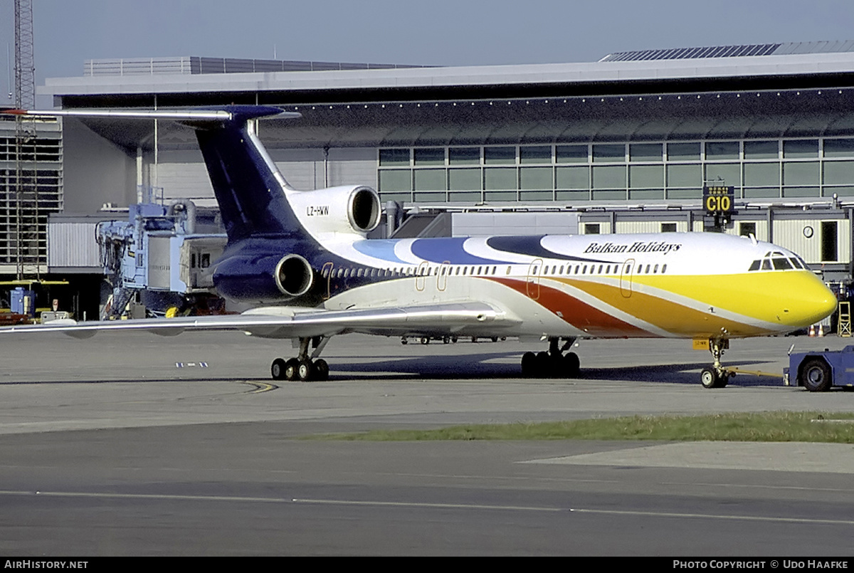 Aircraft Photo of LZ-HMW | Tupolev Tu-154M | Balkan Holidays Air - BH Air | AirHistory.net #400922