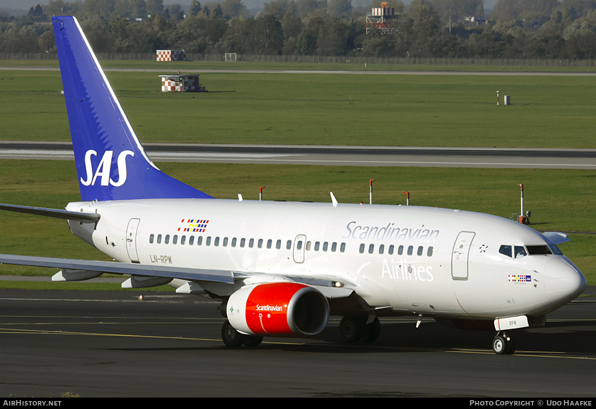 Aircraft Photo of LN-RPW | Boeing 737-683 | Scandinavian Airlines - SAS | AirHistory.net #400930