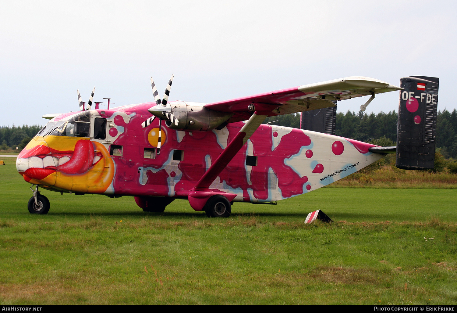 Aircraft Photo of OE-FDE | Short SC.7 Skyvan 3-100 | Pink Aviation Services | AirHistory.net #400969