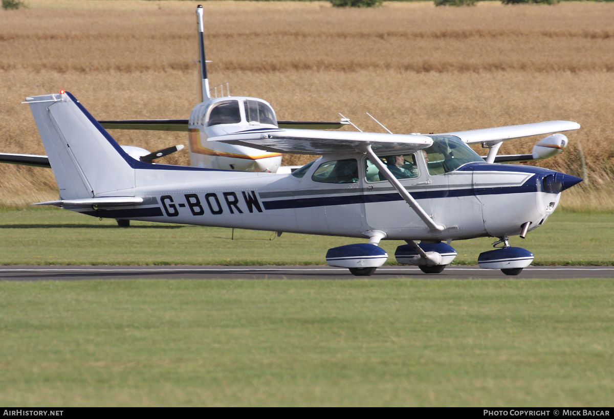 Aircraft Photo of G-BORW | Cessna 172P Skyhawk | AirHistory.net #401005