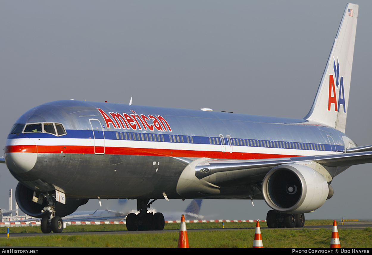 Aircraft Photo of N358AA | Boeing 767-323/ER | American Airlines | AirHistory.net #401049