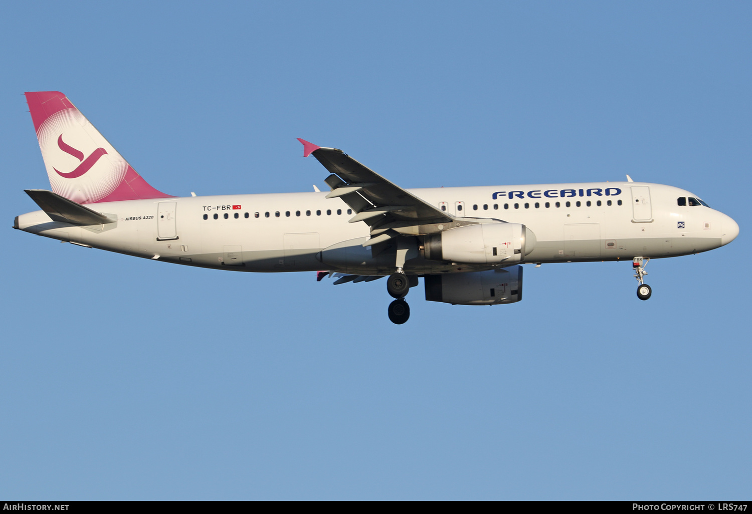 Aircraft Photo of TC-FBR | Airbus A320-232 | Freebird Airlines | AirHistory.net #401081