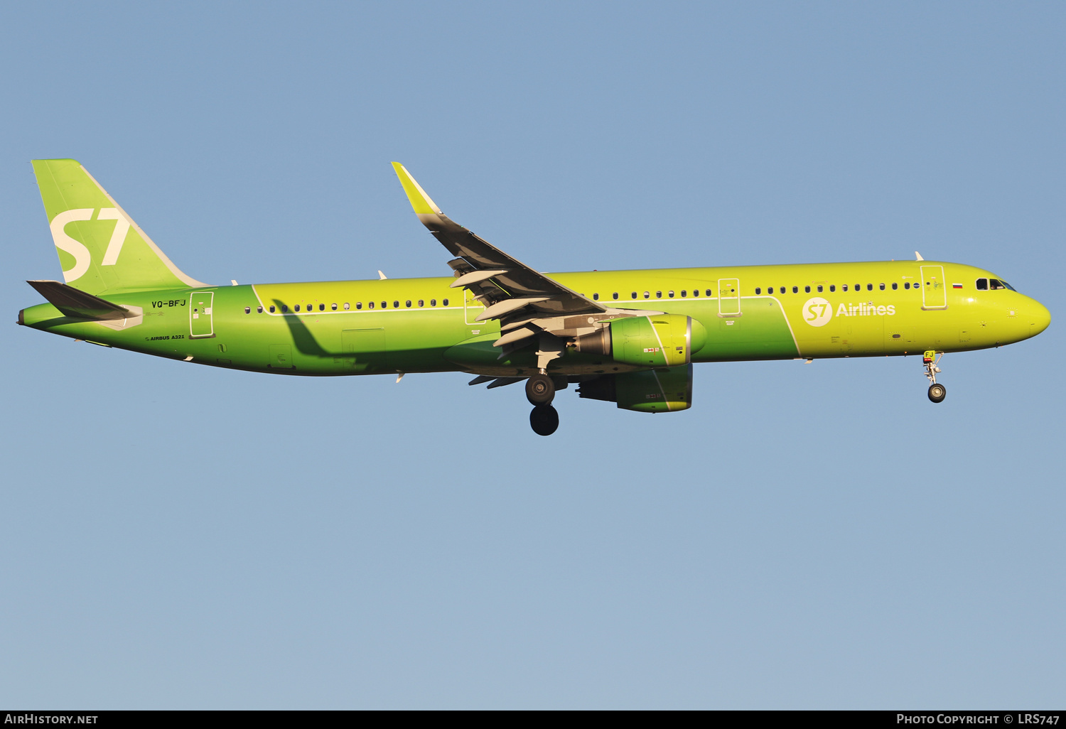Aircraft Photo of VQ-BFJ | Airbus A321-211 | S7 Airlines | AirHistory.net #401145