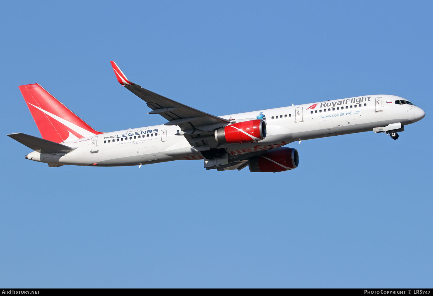 Aircraft Photo of VP-BOO | Boeing 757-204 | Royal Flight Airlines | AirHistory.net #401166