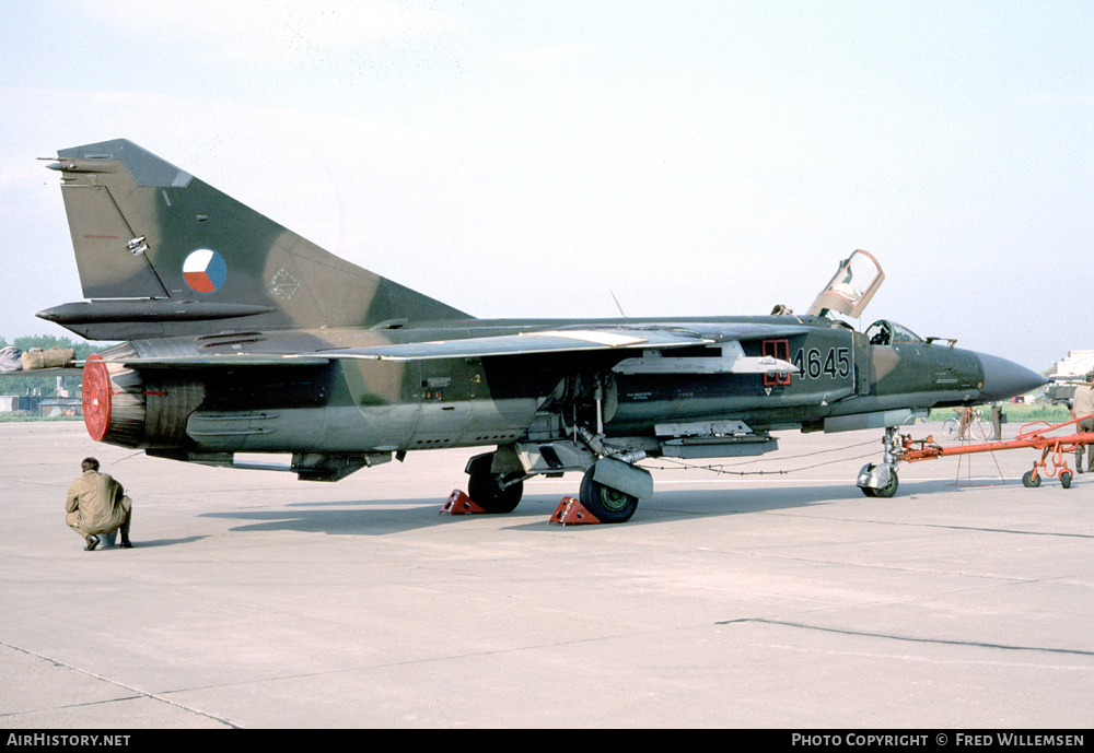 Aircraft Photo of 4645 | Mikoyan-Gurevich MiG-23ML | Czechoslovakia - Air Force | AirHistory.net #401220