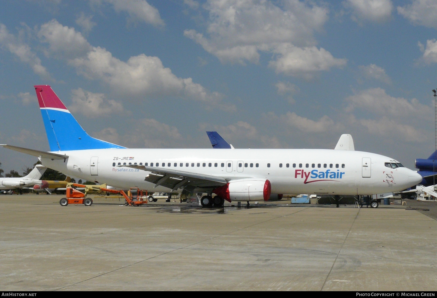 Aircraft Photo of ZS-JRE | Boeing 737-4Y0 | Safair | FlySafair | AirHistory.net #401256
